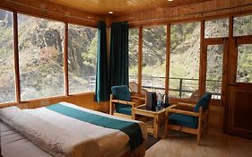 Hotel Mid Orchard Kasol -River Side